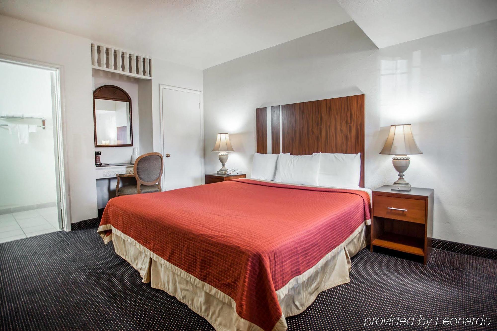 Lodge Econo On Historic Route 66